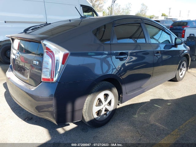 Toyota Prius Four/five/three/one/two 2014 JTDKN3DUXE0379704 Image 4