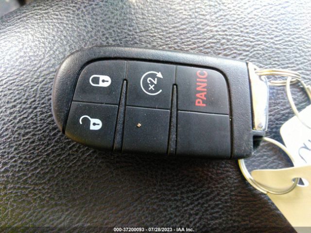 3C4NJDBBXJT394507 Jeep Compass Altitude