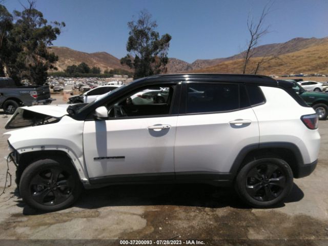 3C4NJDBBXJT394507 Jeep Compass Altitude