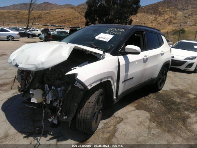 3C4NJDBBXJT394507 Jeep Compass Altitude
