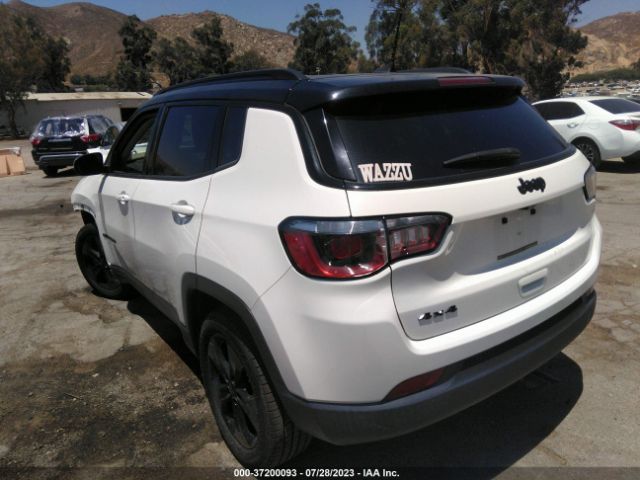 3C4NJDBBXJT394507 Jeep Compass Altitude
