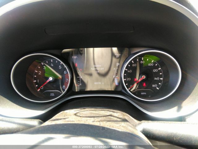 3C4NJDBBXJT394507 Jeep Compass Altitude