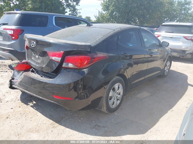 2016 HYUNDAI ELANTRA SE VIN: 5NPDH4AE1GH776260