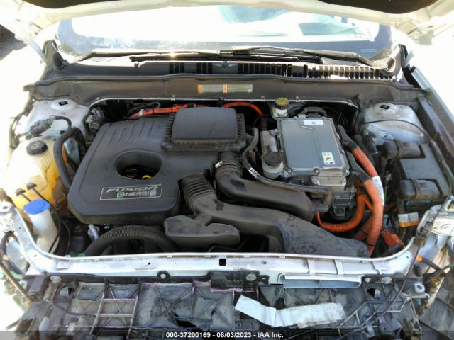 3FA6P0PU8HR379703 Ford Fusion Energi Se