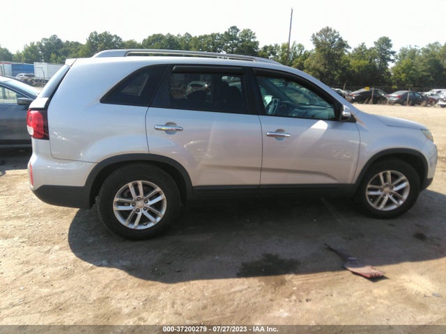 KIA SORENTO LX 2014 5XYKT4A69EG474976 Image 4