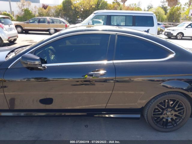 WDDGJ4HB1FG365897 Mercedes-Benz C-class C 250
