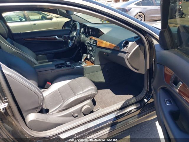 WDDGJ4HB1FG365897 Mercedes-Benz C-class C 250