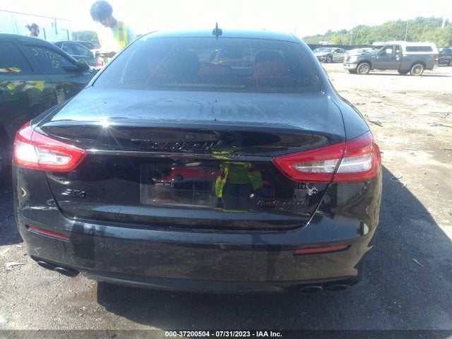 2018 Maserati Quattroporte, VIN: ZAM56YRA0J1290858