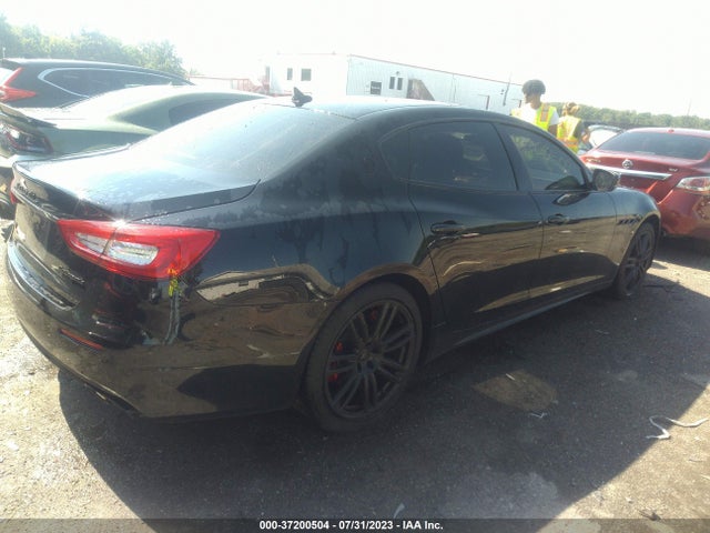 2018 Maserati Quattroporte, VIN: ZAM56YRA0J1290858