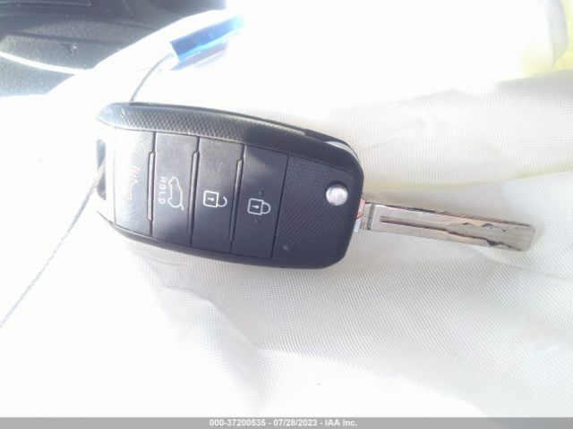 5XYKT3A60EG544648 KIA SORENTO LX