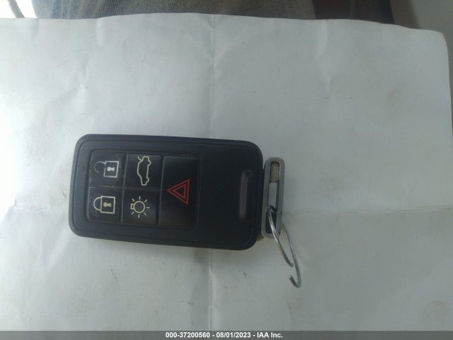 2010 VOLVO XC70 3.2L VIN: YV4960BZ4A1081157