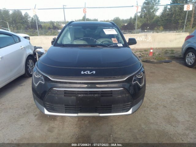 KNDCR3LE0P5069005 KIA NIRO EX