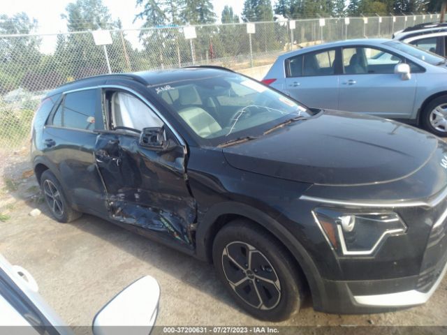 KNDCR3LE0P5069005 KIA NIRO EX