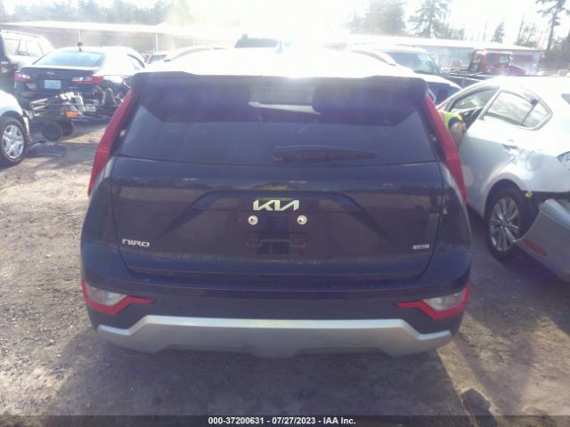 KNDCR3LE0P5069005 KIA NIRO EX