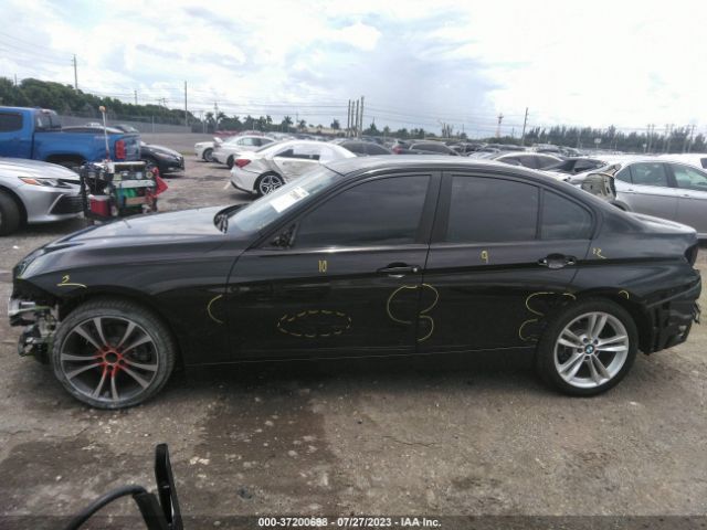 WBA8E1G32HNU17142 BMW 3 Series 320i