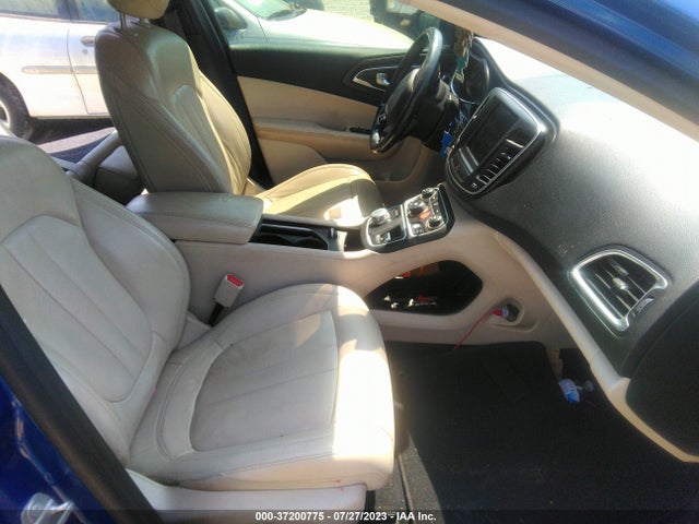 1C3CCCAB3GN189556 Chrysler 200 Limited