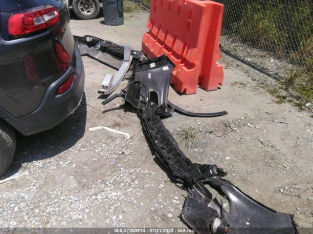1C4PJLDS5FW547585 Jeep Cherokee Limited