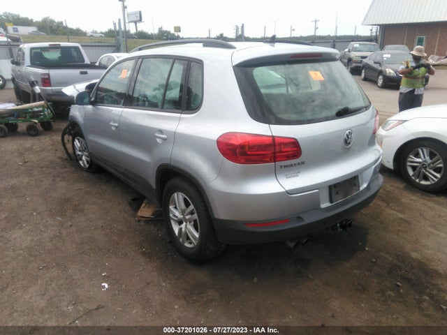 WVGAV7AX5HK000422 Volkswagen TIGUAN S