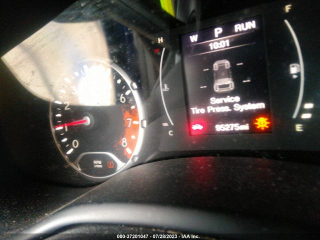 ZACCJABTXGPE14480 Jeep Renegade Latitude