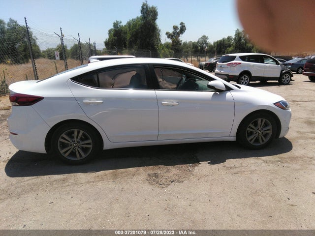Hyundai ELANTRA SEL 2018 5NPD84LF8JH370876 Image 13