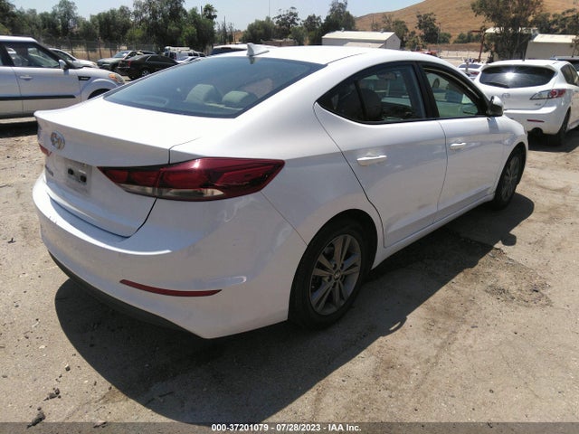 2018 HYUNDAI ELANTRA SEL VIN: 5NPD84LF8JH370876