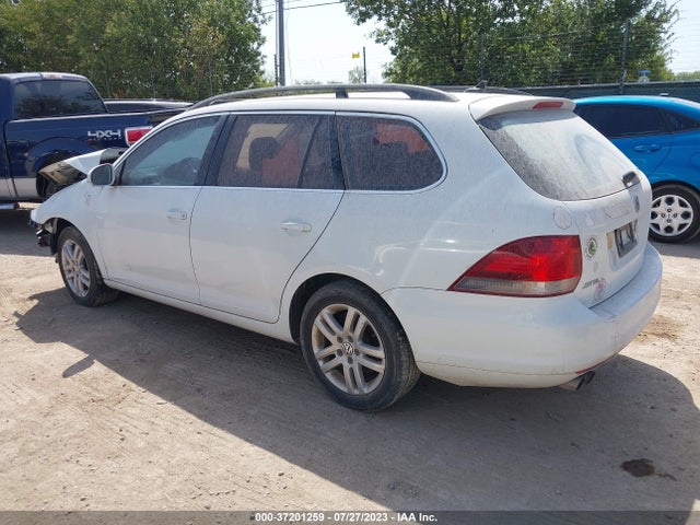 3VWPL7AJ2EM619965 Volkswagen Jetta Sportwagen Tdi