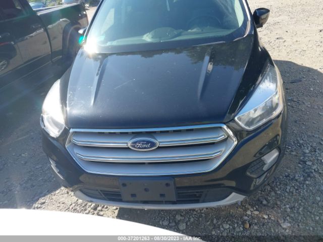 1FMCU9GD6JUD11923 Ford ESCAPE SE