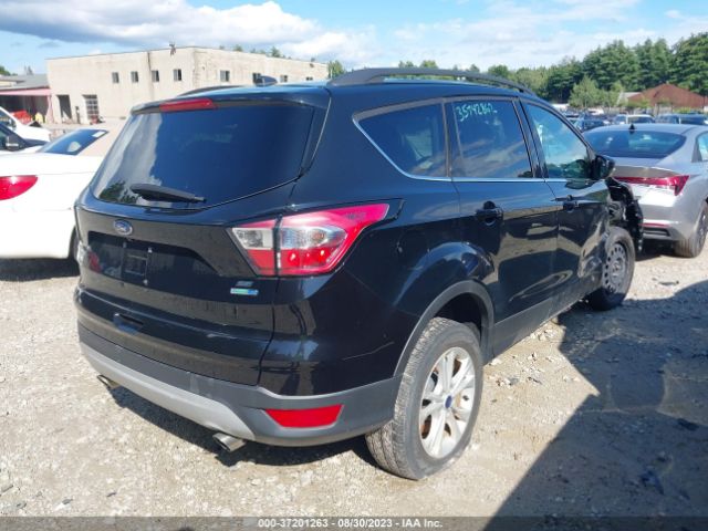 1FMCU9GD6JUD11923 Ford ESCAPE SE