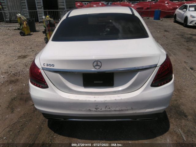 55SWF4JB3FU091046 Mercedes-Benz C-class C 300