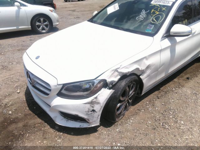 55SWF4JB3FU091046 Mercedes-Benz C-class C 300