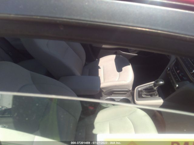 5NPD74LF6HH126589 - 2017 Hyundai Elantra Se Base - #null