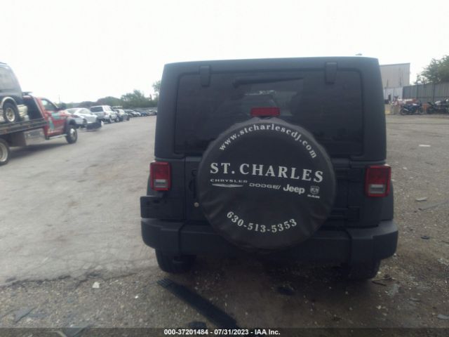 1C4BJWDG6JL828490 Jeep Wrangler Jk Unlimited Sport S