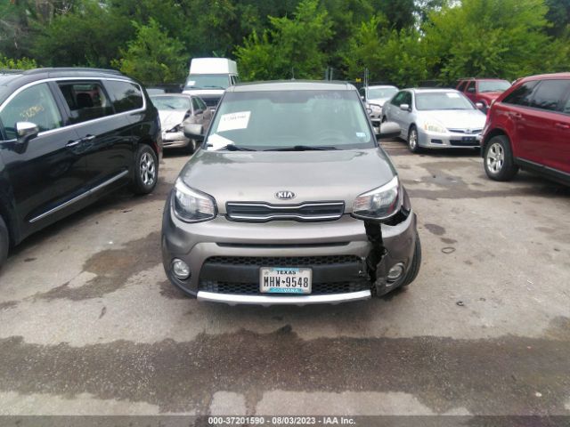 KNDJP3A55J7611825 KIA SOUL +