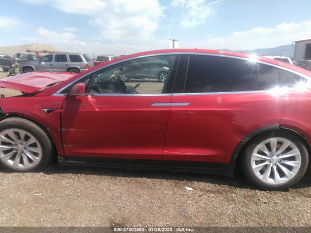 5YJXCAE27JF124467 Tesla Model X 75d/100d/p100d