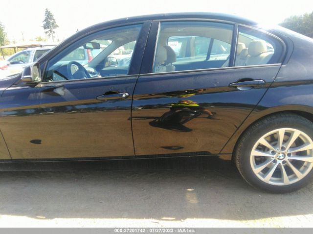 WBA8A3C51HK691450 BMW 3 Series 320i Xdrive