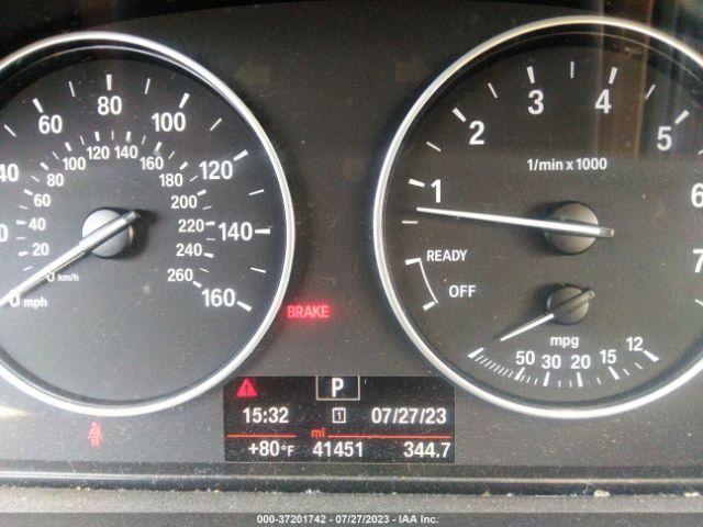 WBA8A3C51HK691450 BMW 3 Series 320i Xdrive