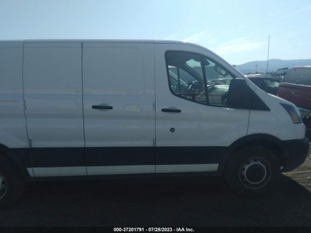 1FTYE1ZM8KKB10947 Ford TRANSIT VAN