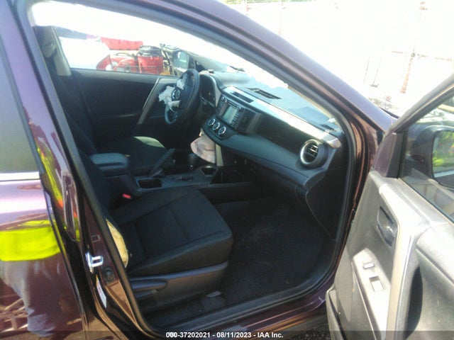 Toyota RAV4 LE 2018 2T3ZFREV7JW463801 Image 5