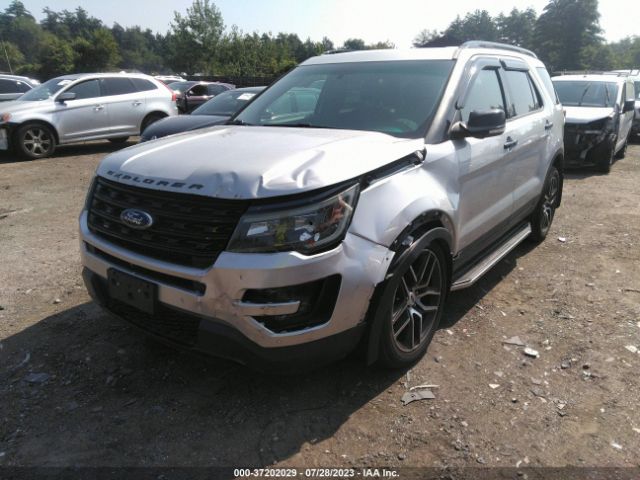1FM5K8GT8GGB30152 Ford EXPLORER SPORT