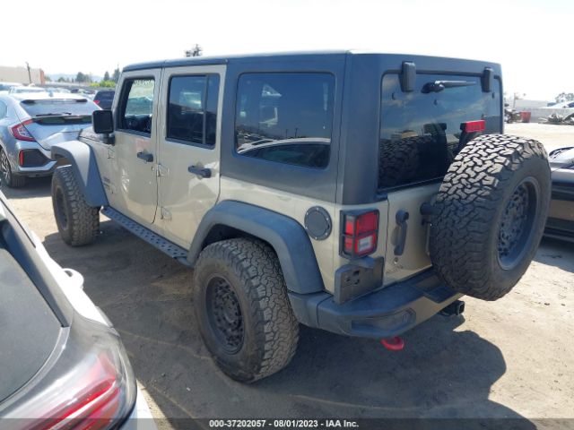 2017 JEEP WRANGLER UNLIMITED 1C4BJWFG9HL677829 Photo 2