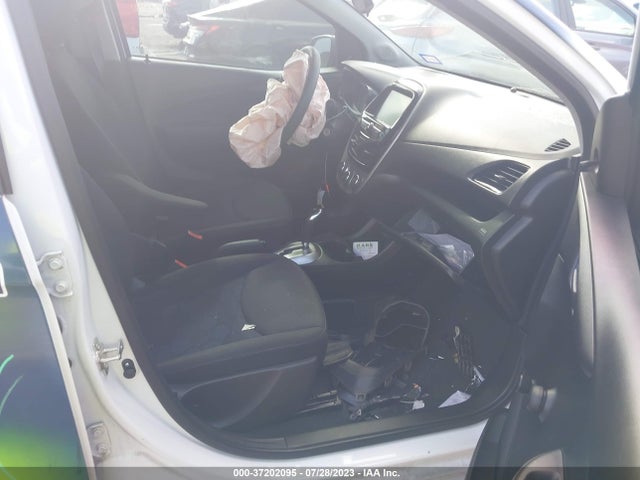 Chevrolet SPARK LS 2018 KL8CB6SA5JC471506 Image 5