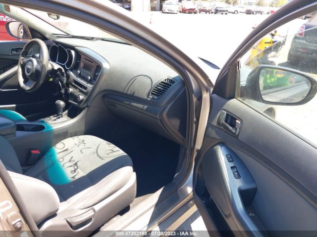 5XXGM4A70FG379790 KIA Optima Lx