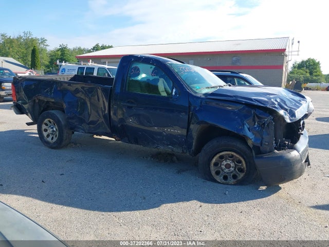 2011 CHEVROLET SILVERADO 1500 WORK TRUCK VIN: 1GCNCPEX8BZ412502