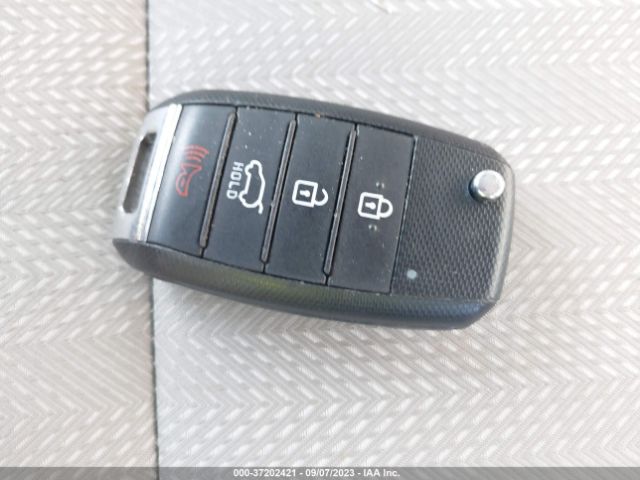 KNDPMCAC2L7764392 KIA Sportage Lx
