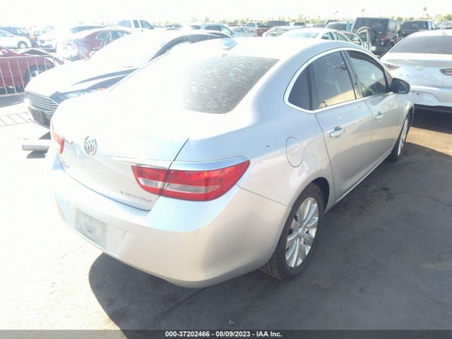1G4PP5SKXF4125431 Buick Verano