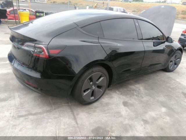 5YJ3E1EA6PF557013 Tesla MODEL 3