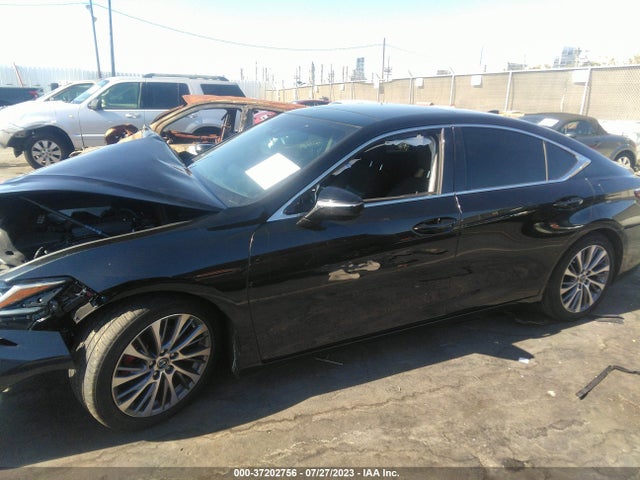 2020 Lexus ES, VIN: 58ADZ1B13LU065140