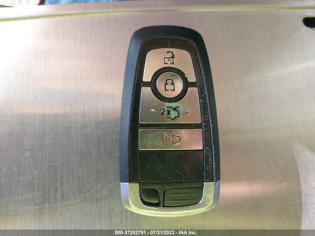 Ford FUSION SE 2018 3FA6P0HD2JR231888 Image 3