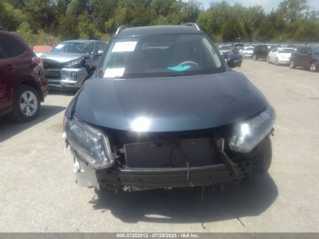 KNMAT2MT0FP571516 Nissan ROGUE SV