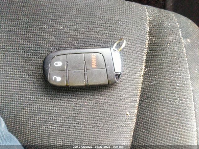 1C4RJFAG6HC803604 Jeep Grand Cherokee Laredo